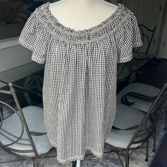 Max Studio - Picture 1 of 4